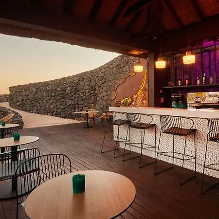 Secrets Lanzarote Szálloda Puerto Calero