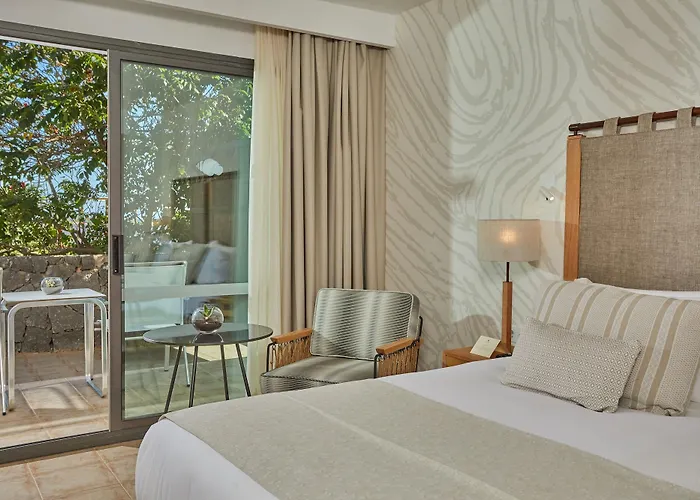 Hotel Secrets Lanzarote 5*