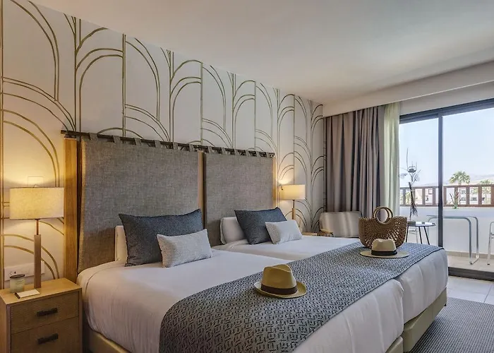 Hotel Secrets Lanzarote Puerto Calero