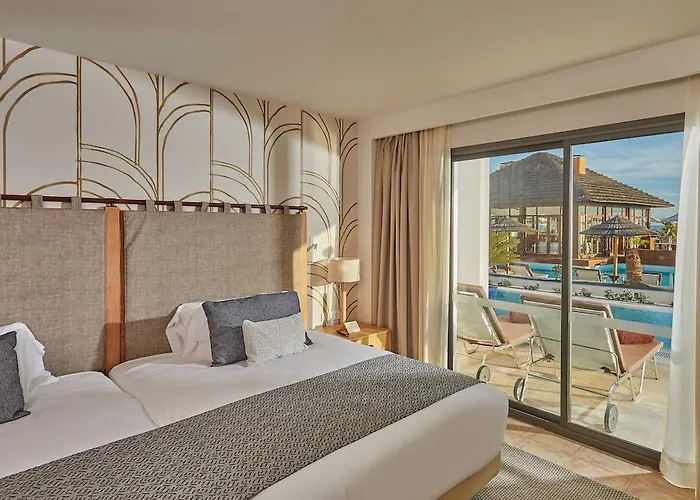 Hotel Secrets Lanzarote 5*